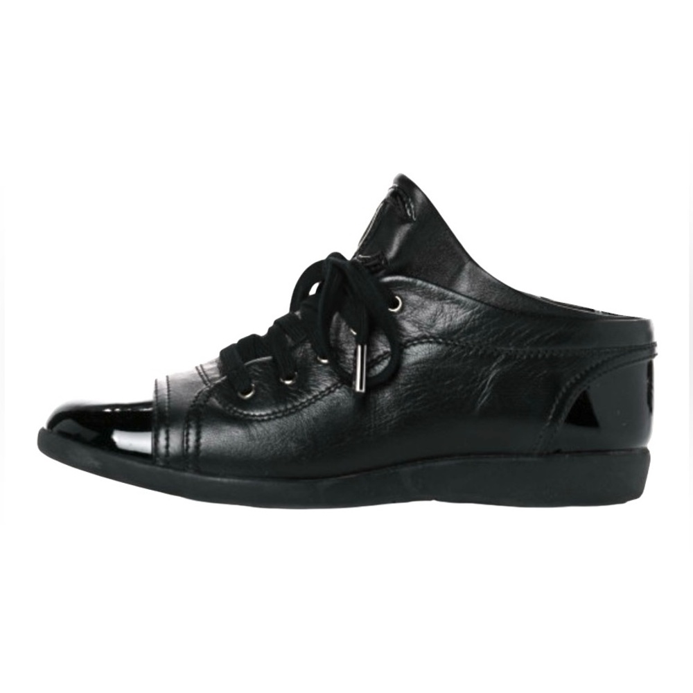 Chanel CC Cap Toe Black Patent Leather Shoes EU 36